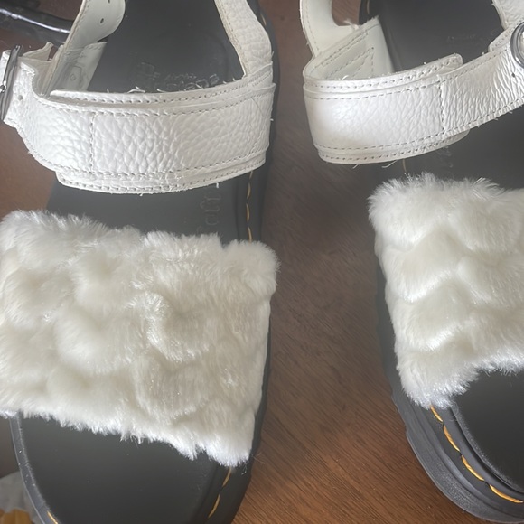 Dr Martens Voss Fluffy White 🤎 - Picture 6 of 6